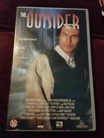 The outsider op vhs, Cd's en Dvd's, Actie en Avontuur, Gebruikt, Ophalen, Vanaf 16 jaar