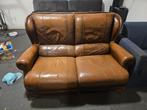 Lederen bank te koop, Huis en Inrichting, Banken | Bankstellen, Ophalen, Gebruikt, Klassiek, Tweepersoons