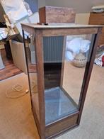 vitrine met verlichting, glazen legger, deur,  2 schuiven, Ophalen, Gebruikt, 50 tot 100 cm, Minder dan 100 cm