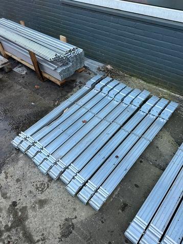 Blubase / Solar Construct onderconstructie plat dak beschikbaar voor biedingen