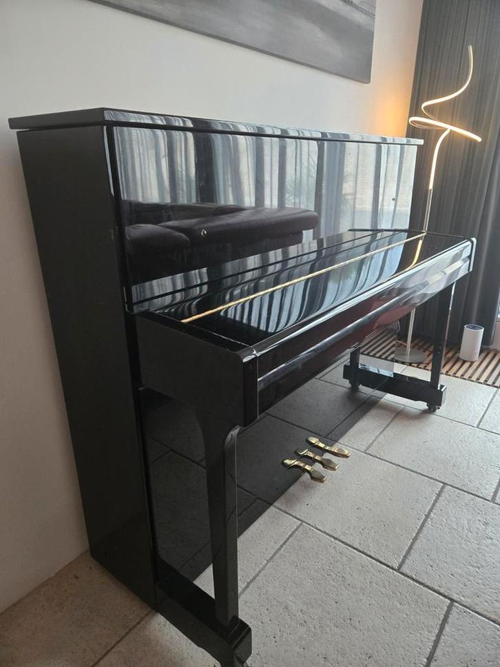 Samick JS115 Piano - Prachtige Klank!, Muziek en Instrumenten, Piano's, Gebruikt, Piano, Zwart, Hoogglans, Ophalen of Verzenden
