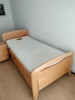 Senioren bed electrisch verstelbaar 90x200, Huis en Inrichting, Slaapkamer | Bedden, Ophalen, 90 cm, Eenpersoons, Beige