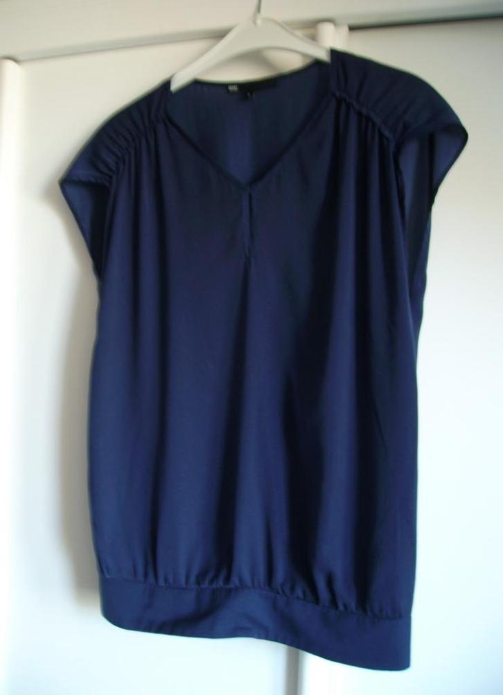 WE donkerblauwe top maat S, Kleding | Dames, Tops, Zo goed als nieuw, Maat 36 (S), Blauw, Korte mouw, Ophalen of Verzenden