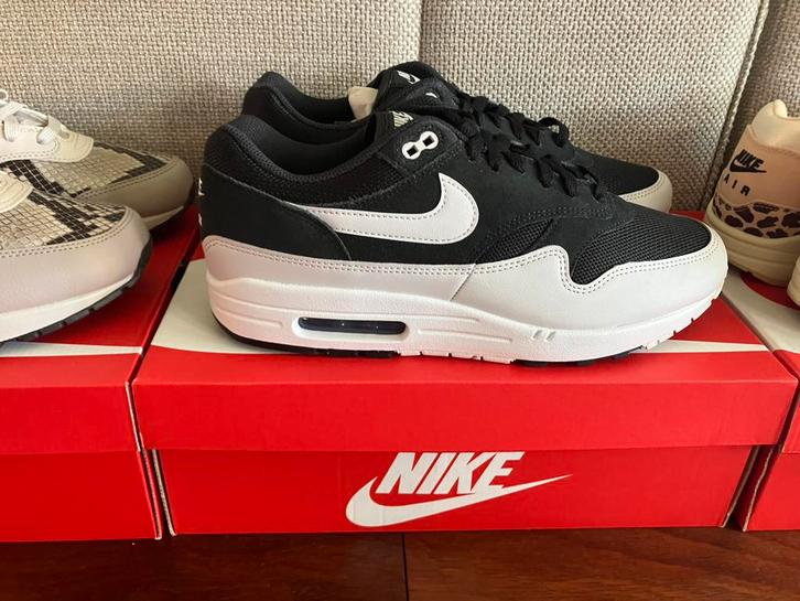 Diverse nike air max 1 maat 44,5 en 44 nieuw., Kleding | Heren, Schoenen, Nieuw, Sneakers of Gympen, Overige kleuren, Ophalen of Verzenden