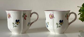 2 Villeroy en Boch Petite Fleur kopjes beschikbaar voor biedingen