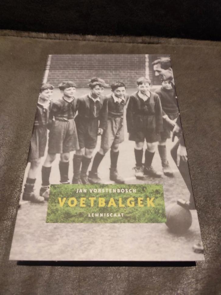 Jan Vorstenbosch - Voetbalgek, Boeken, Overige Boeken, Zo goed als nieuw, Ophalen of Verzenden
