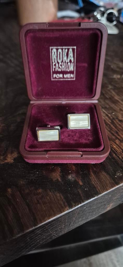 Roka Fashion Manchetknopen - Zo goed als nieuw, Kleding | Heren, Effen, Wit, Ophalen of Verzenden, Zo goed als nieuw