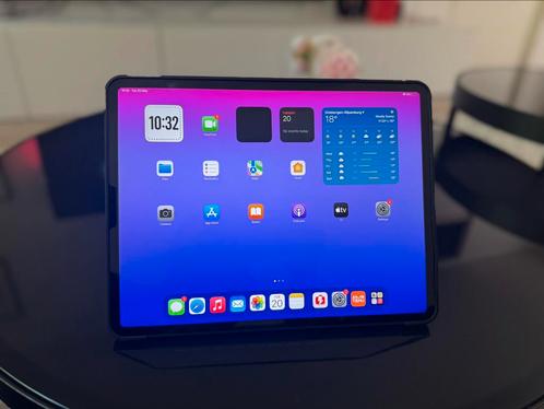 Ipad pro 12.9 256GB 4th generation (wifi + 4g celular), Computers en Software, Apple iPads, Zo goed als nieuw, Apple iPad Pro