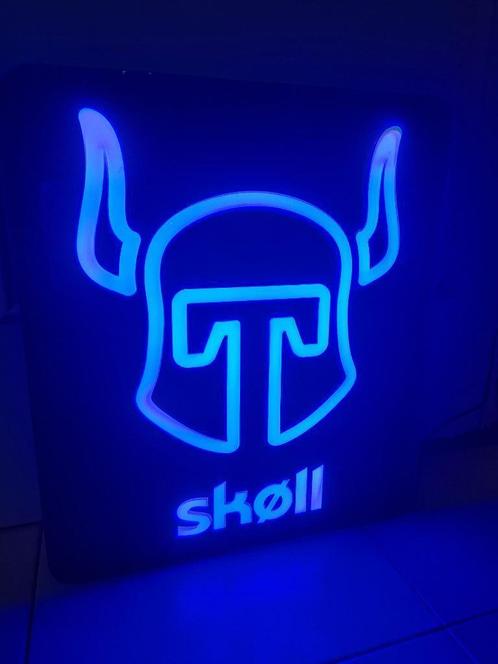 Lichtreclame Skoll bier, Verzamelen, Merken en Reclamevoorwerpen, Nieuw, Lichtbak of (neon) lamp, Ophalen of Verzenden