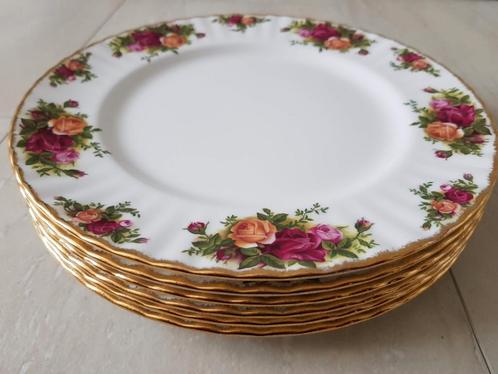 Dinerborden eetborden royal albert old country roses, Verzamelen, Porselein, Kristal en Bestek, Ophalen of Verzenden