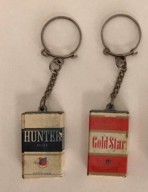 Sleutelhanger pakje sigaretten hunter gold star, Verzamelen, Sleutelhangers, Zo goed als nieuw, Overige typen, Ophalen of Verzenden