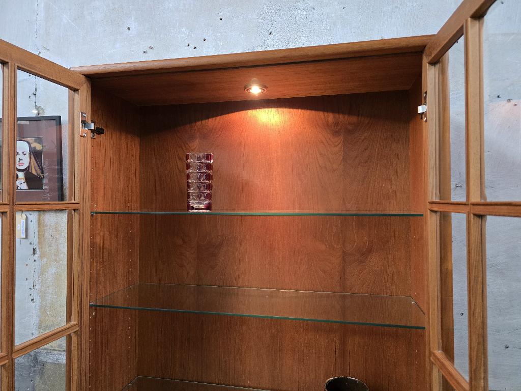 Vintage Jaren 80 Design Vitrine Kast | Teak Wandmeubel 2, 200 cm of meer, Teakhout, 25 tot 50 cm, Mid Century Deens Design Vintage Retro Scandinavisch