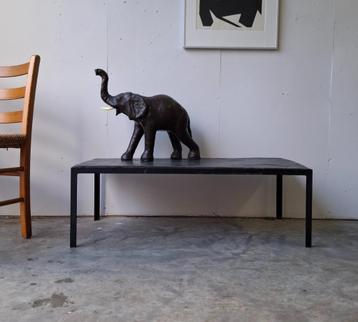 Vintage tafel leisteen metaal Fideldij Artimeta design retro beschikbaar voor biedingen