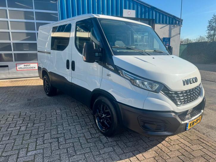 Iveco Daily DB cab / L1H1 / 7 zits / 3500kg / euro 6, Auto's, Bestelauto's, Bedrijf, Te koop, ABS, Achteruitrijcamera, Adaptieve lichten