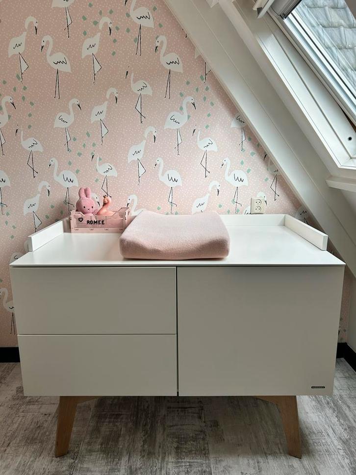 Kidsmill Sixties Kinderkamer - Mat Wit/Eiken, Kinderen en Baby's, Kinderkamer | Complete kinderkamers, Zo goed als nieuw, Jongetje of Meisje