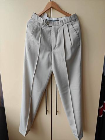 Nieuwe Marks & Spencer pantalon (32/33) beschikbaar voor biedingen