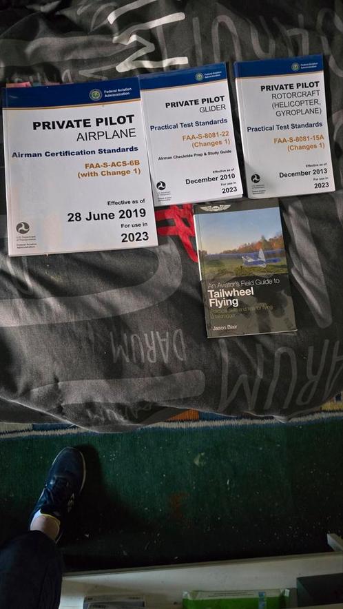 Diverse boeken voor de opleiding private pilot, Boeken, Overige Boeken, Zo goed als nieuw, Ophalen of Verzenden