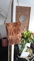 L.Credi suede hippy/boho tas, Sieraden, Tassen en Uiterlijk, Tassen | Damestassen, Ophalen of Verzenden, Nieuw, Bruin, Schoudertasje