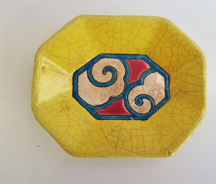 Longwy Frankrijk, niet gaaf, 9,5 x 8 cm, Antiek en Kunst, Curiosa en Brocante, Ophalen of Verzenden