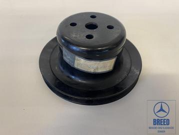 NOS waterpomppoelie voor Mercedes-Benz M110 motor R107 W123  beschikbaar voor biedingen