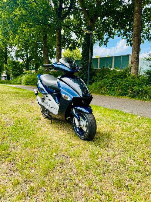 Malaguti Firefox f15 single disk blauw 1997/98 inruil Area m, Fietsen en Brommers, Brommers | Overige merken, Zo goed als nieuw