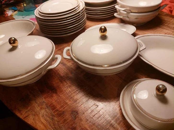 Antiek Chinees Porseleinen Servies, Antiek en Kunst, Antiek | Porselein, Ophalen