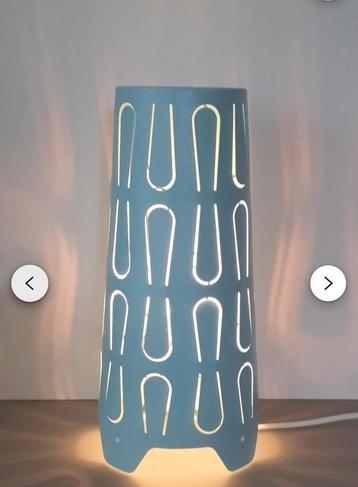 2 stuks blauwe ikea Kajuta tafellamp beschikbaar voor biedingen