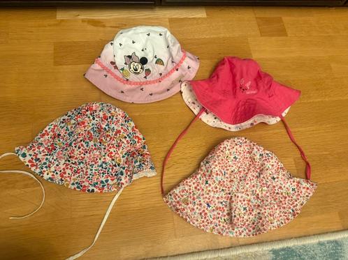 Zonnehoedjes 1-4 jaar Petit Bateau Catimini Jacadi Disney, Kinderen en Baby's, Babykleding | Petten en Hoeden, Zo goed als nieuw