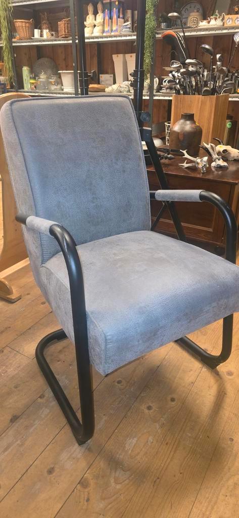 4 nieuwe industriële eethoekstoelen, Huis en Inrichting, Stoelen, Nieuw, Eén, Grijs, Ophalen