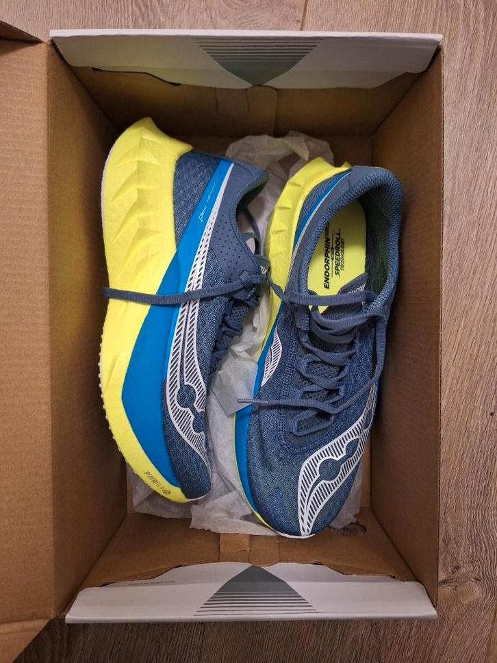 Saucony Endorphin Pro 4 Maat 38,5 (USA 7.5), Sport en Fitness, Loopsport en Atletiek, Nieuw, Hardloopschoenen, Hardlopen, Saucony