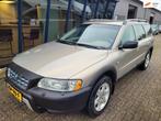Volvo XC70 2.5 T AWD Automaat 210PK, Auto's, Automaat, Bruin, 2521 cc, Leder