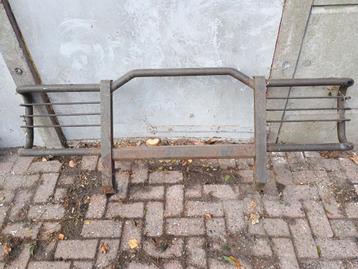 bullbar koeievanger defender beschikbaar voor biedingen