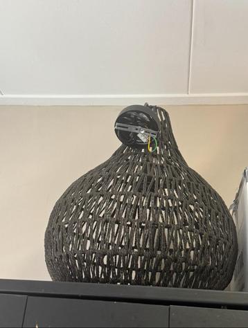 Te koop hanglamp beschikbaar voor biedingen