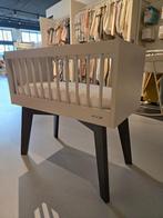 Kidsmill sixties wieg Oatmeal/walnoot, Kinderen en Baby's, Babywiegjes en Ledikanten, Ophalen, Gebruikt, Wieg