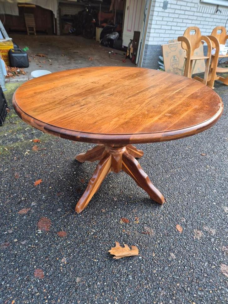 Robuuste eikenhouten tafel van oma, Antiek en Kunst, Antiek | Meubels | Tafels, Ophalen of Verzenden