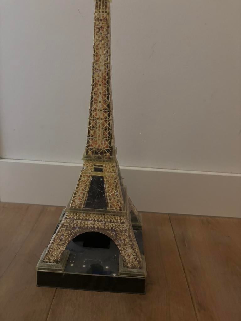 Eiffeltoren 3D puzzel, Dieren en Toebehoren, Katten-accessoires, Ophalen of Verzenden, Zo goed als nieuw