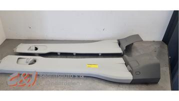 Afdekplaat diversen van een Volkswagen Crafter beschikbaar voor biedingen