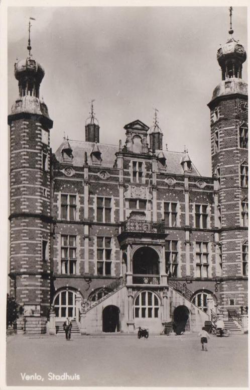 venlo stadhuis, Verzamelen, Ansichtkaarten | Nederland, Limburg, 1960 tot 1980, Ophalen of Verzenden