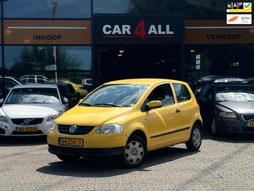Volkswagen Fox 1.2 Trendline 2X SLEUTELS/APK 13-01-2025/ beschikbaar voor biedingen