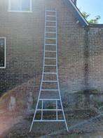 Enkele Bouwladder 16 tredes, Ophalen, Zo goed als nieuw, Ladder, 4 meter of meer