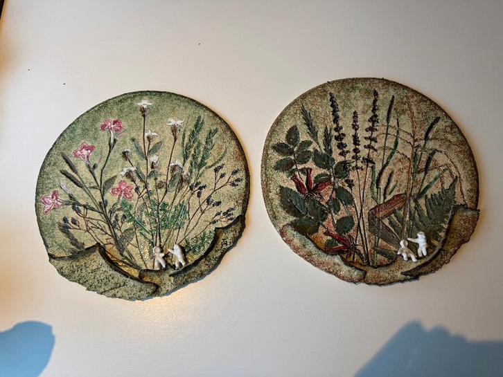 TH - 2 Muurborden met bloemen, Huis en Inrichting, Woonaccessoires | Wanddecoraties, Zo goed als nieuw, Ophalen of Verzenden