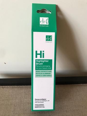 DR Botanicals (39,90 = 7,50) Illuminating Brush beschikbaar voor biedingen