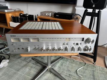 Yamaha CR-1020 ~ vintage topklasse reciever beschikbaar voor biedingen