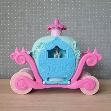 Play-Doh magische Assepoester koets. Zonder klei beschikbaar voor biedingen