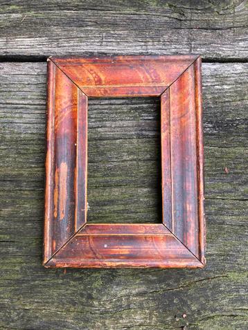 Bruin fotolijstje 15x20 cm beschikbaar voor biedingen