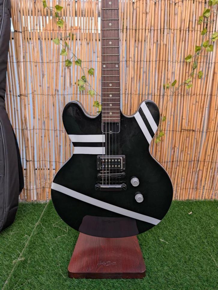 Gibson ES-335 Studio (Single Pickup) 2013 Ebony, Muziek en Instrumenten, Snaarinstrumenten | Gitaren | Elektrisch, Gebruikt, Semi-solid body
