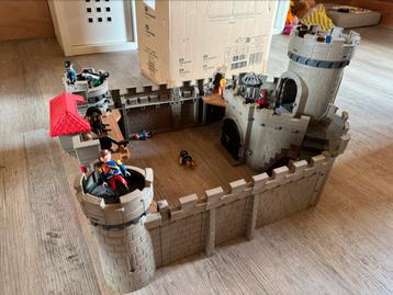 Play mobyl ridder kasteel beschikbaar voor biedingen