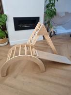 Glijbaan klimrek driehoek montessori, Kinderen en Baby's, Speelgoed | Houten speelgoed, Ophalen, Zo goed als nieuw, Overige typen