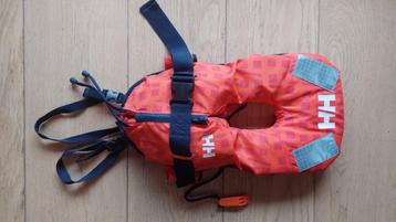 Te koop Helly Hansen redvest 10-15kg beschikbaar voor biedingen