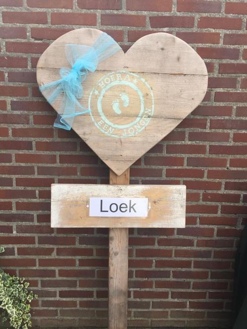 Geboortebord HART steigerhout huren huur babyspullen jongen, Kinderen en Baby's, Kraamcadeaus en Geboorteborden, Zo goed als nieuw